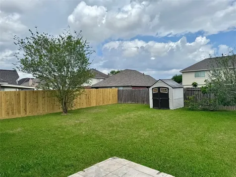 4015 Redwood Arbor Lane Fresno TX 77545