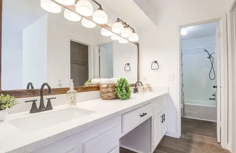 102 Banyan Street Lake Jackson TX 77566