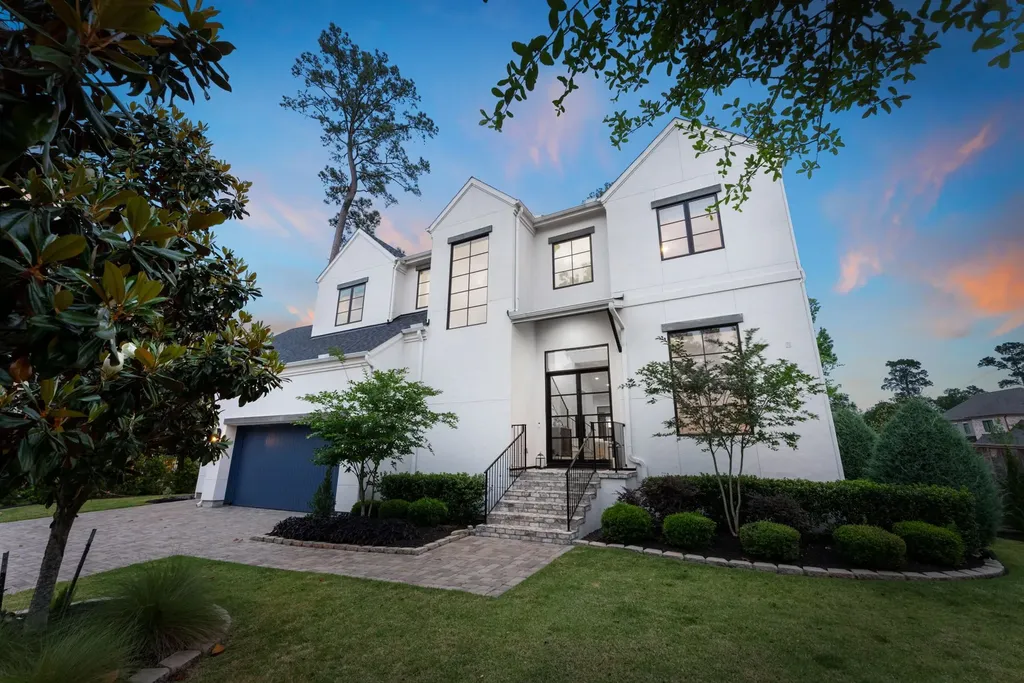 82 Simon Lake Lane The Woodlands TX 77381
