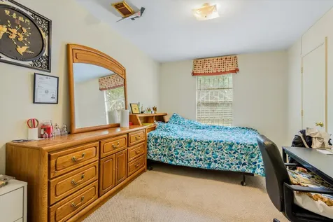 8052 Golf Green Circle Houston TX 77036