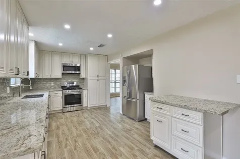 2706 Stetson Lane Houston TX 77043