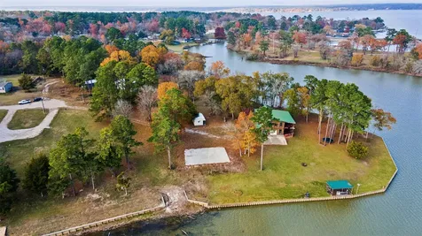 384 Lonesome Dove Trail Trinity TX 75862
