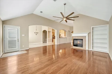 2806 Sea Channel Drive Seabrook TX 77586