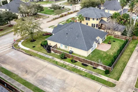 2806 Sea Channel Drive Seabrook TX 77586