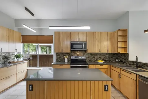6 E Cottage Green Street The Woodlands TX 77382