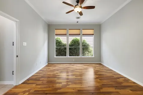 6 E Cottage Green Street The Woodlands TX 77382