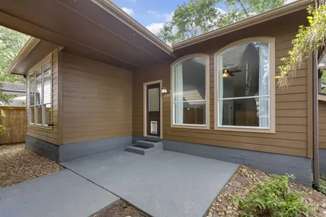 6 E Cottage Green Street The Woodlands TX 77382