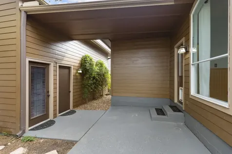6 E Cottage Green Street The Woodlands TX 77382