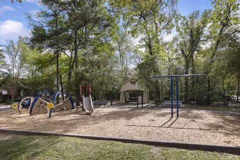 6 E Cottage Green Street The Woodlands TX 77382
