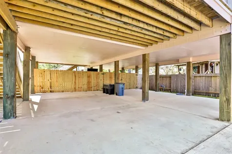 353 Bay Oaks Drive La Porte TX 77571
