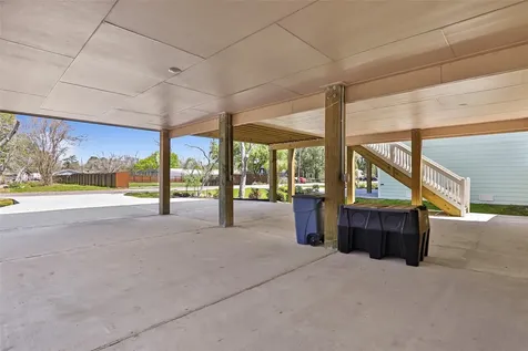 353 Bay Oaks Drive La Porte TX 77571