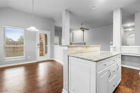 4202 Shallow Creek Court College Station TX 77845