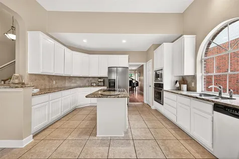 6006 Mound Airy Court Sugar Land TX 77479