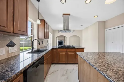 4712 Broadmoor Drive League City TX 77573