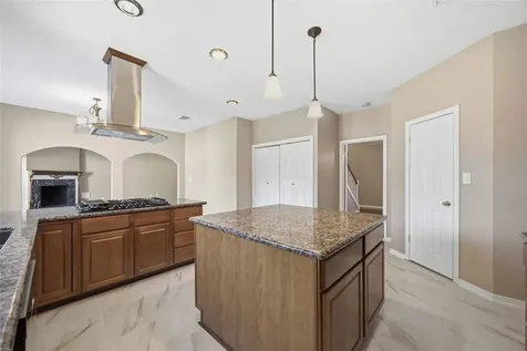 4712 Broadmoor Drive League City TX 77573