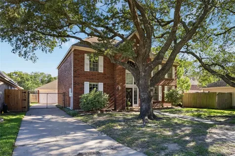 4712 Broadmoor Drive League City TX 77573