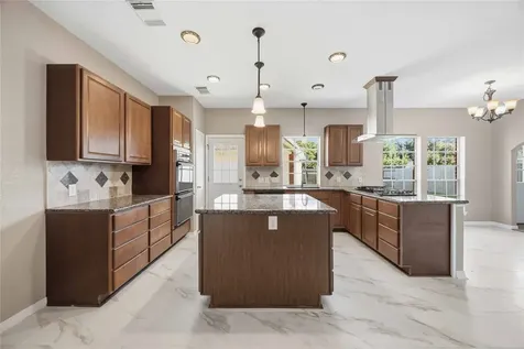4712 Broadmoor Drive League City TX 77573