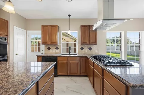 4712 Broadmoor Drive League City TX 77573
