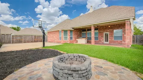 22423 Wenbury Drive Tomball TX 77375