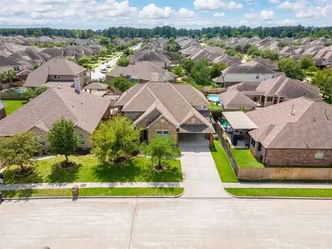 22423 Wenbury Drive Tomball TX 77375