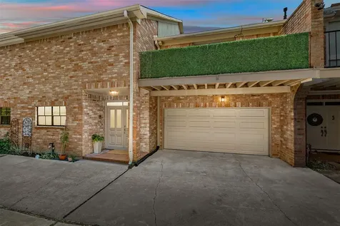 1806 Potomac Drive C Houston TX 77057