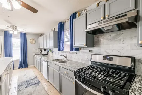 16011 Crooked Arrow Drive Sugar Land TX 77498