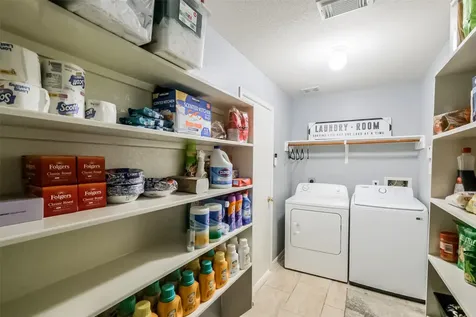 16011 Crooked Arrow Drive Sugar Land TX 77498