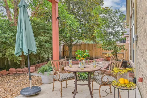 2701 Greenblade Court Pearland TX 77584