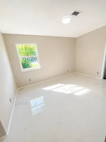513 W Texas Street Brazoria TX 77422