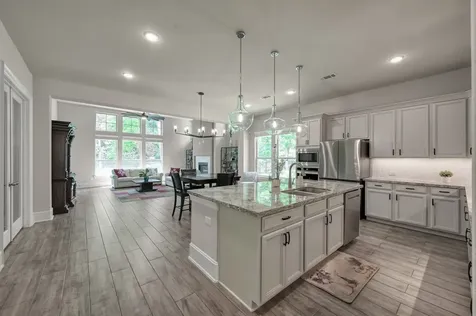 531 Woodsy Pine Court Conroe TX 77304