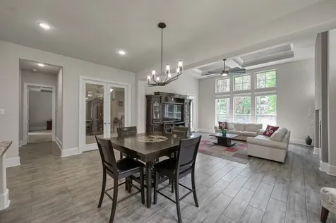 531 Woodsy Pine Court Conroe TX 77304