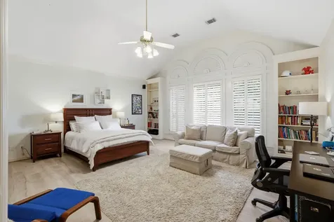 4519 Castlewood Street Sugar Land TX 77479