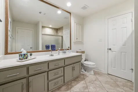 4519 Castlewood Street Sugar Land TX 77479