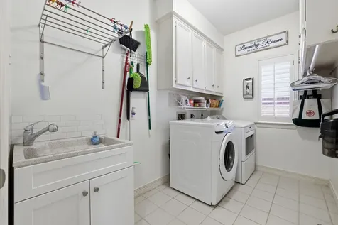 4519 Castlewood Street Sugar Land TX 77479