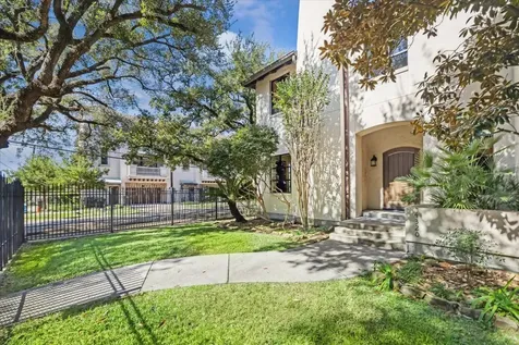 4320 Dickson Houston TX 77007