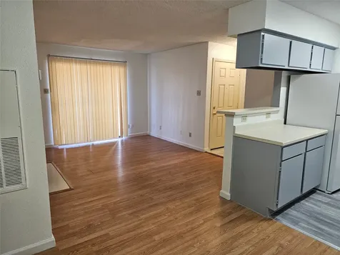 2750 Holly Hall Street 712 Houston TX 77054