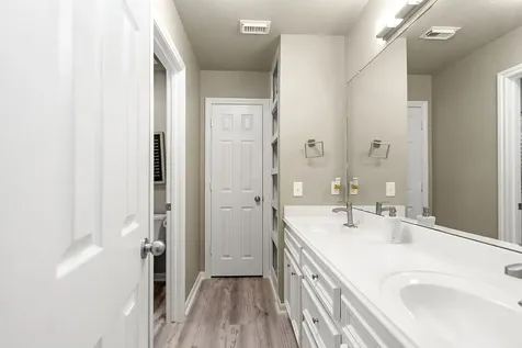 222 Doncaster Street Conroe TX 77303
