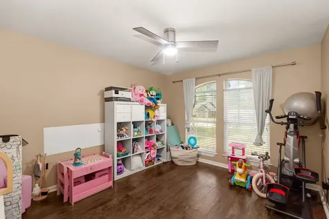 222 Doncaster Street Conroe TX 77303