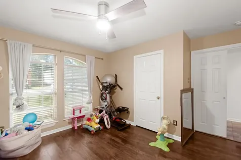 222 Doncaster Street Conroe TX 77303