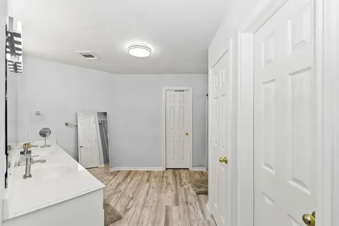 222 Doncaster Street Conroe TX 77303