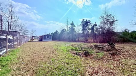 886 Road 51023 Cleveland TX 77327
