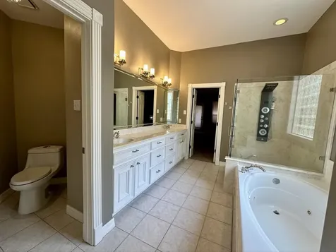 289 Waterford Way Montgomery TX 77356