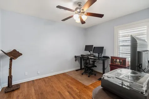 1214 W 31st Street Houston TX 77018