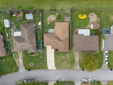 1214 W 31st Street Houston TX 77018