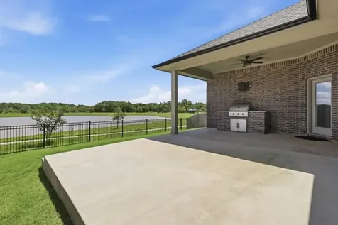 6323 Southern Cross Drive College Station TX 77845