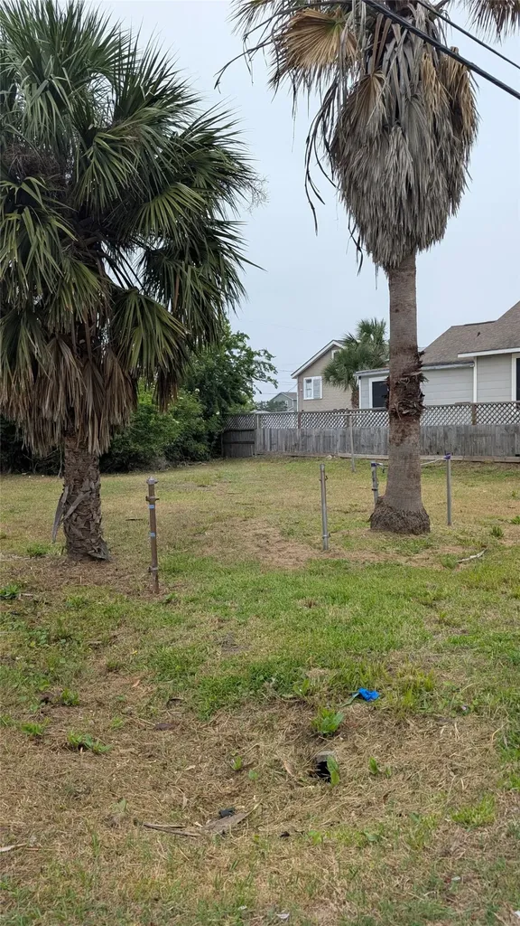 2125 63rd Street Galveston TX 77551