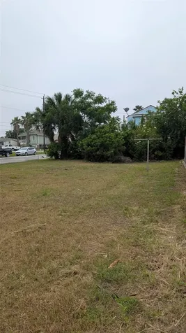 2125 63rd Street Galveston TX 77551