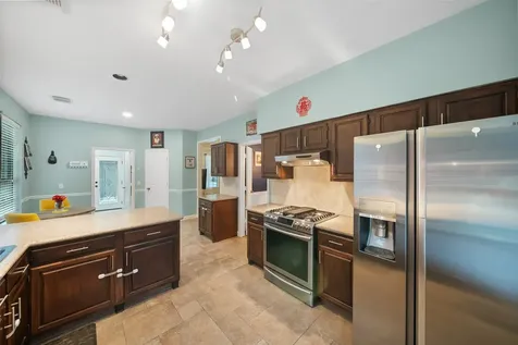 84 E Stony End Place The Woodlands TX 77381