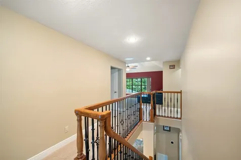 84 E Stony End Place The Woodlands TX 77381