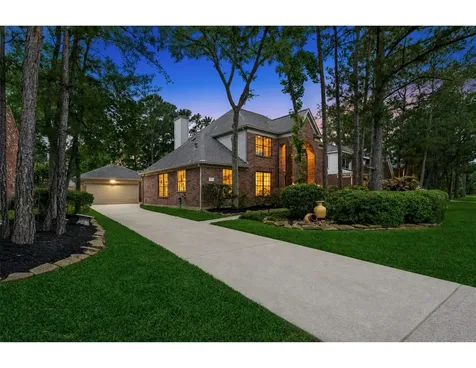 84 E Stony End Place The Woodlands TX 77381
